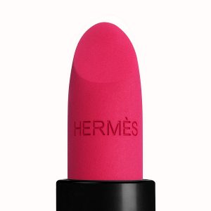 rouge-hermes-matte-lipstick-rose-indien-60001MV070-worn-3-0-0-1700-1700-q99_b.jpg