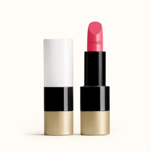 rouge-hermes-satin-lipstick-rose-lipstick-60001SV040-worn-1-0-0-1700-1700-q99_b.jpg
