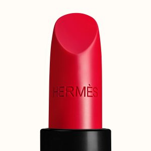 rouge-hermes-satin-lipstick-rouge-piment-60001SV066-worn-3-0-0-1700-1700-q99_b.jpg